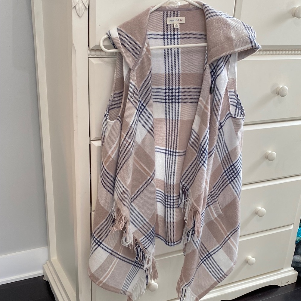 Tan, White and Blue Hooded Plaid Sleeveless Vest. Rewind. Size M. Machine Wash